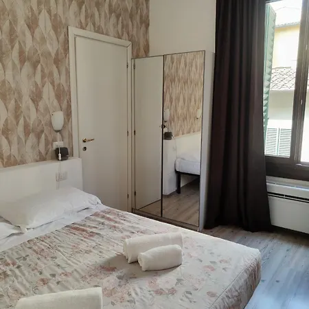 Nashira Guest house *